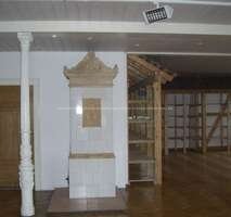 Wohn/Geschäftshaus mit urbanen Möglichkeiten sowie extra Bauplatz!