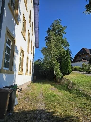 Wohn/Geschäftshaus mit urbanen Möglichkeiten sowie extra Bauplatz!