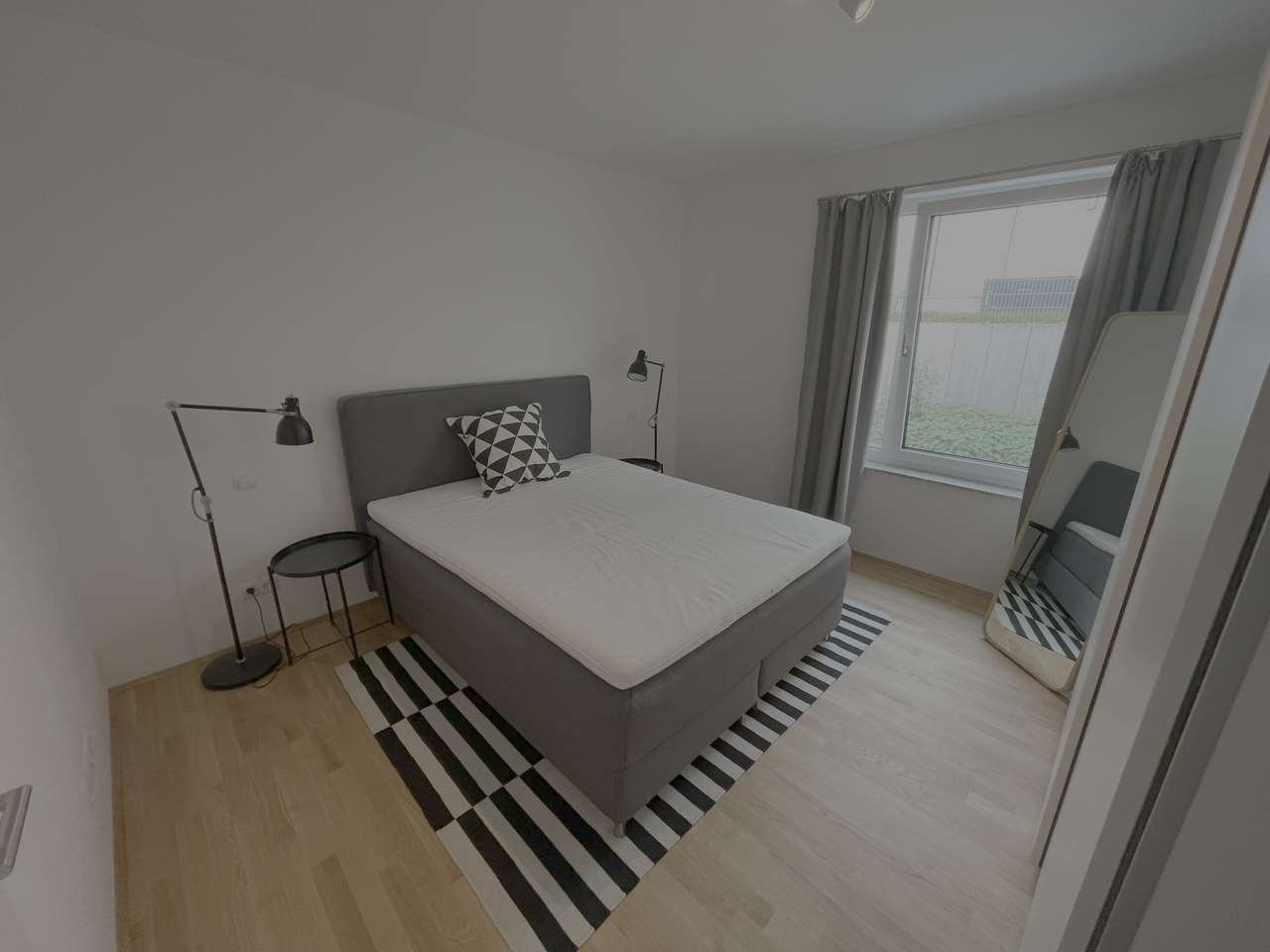 Stilvolle 3-Zimmer Wohnung Pforzheim Wolfsberg Palais inkl. Stellplatz sowie Küche