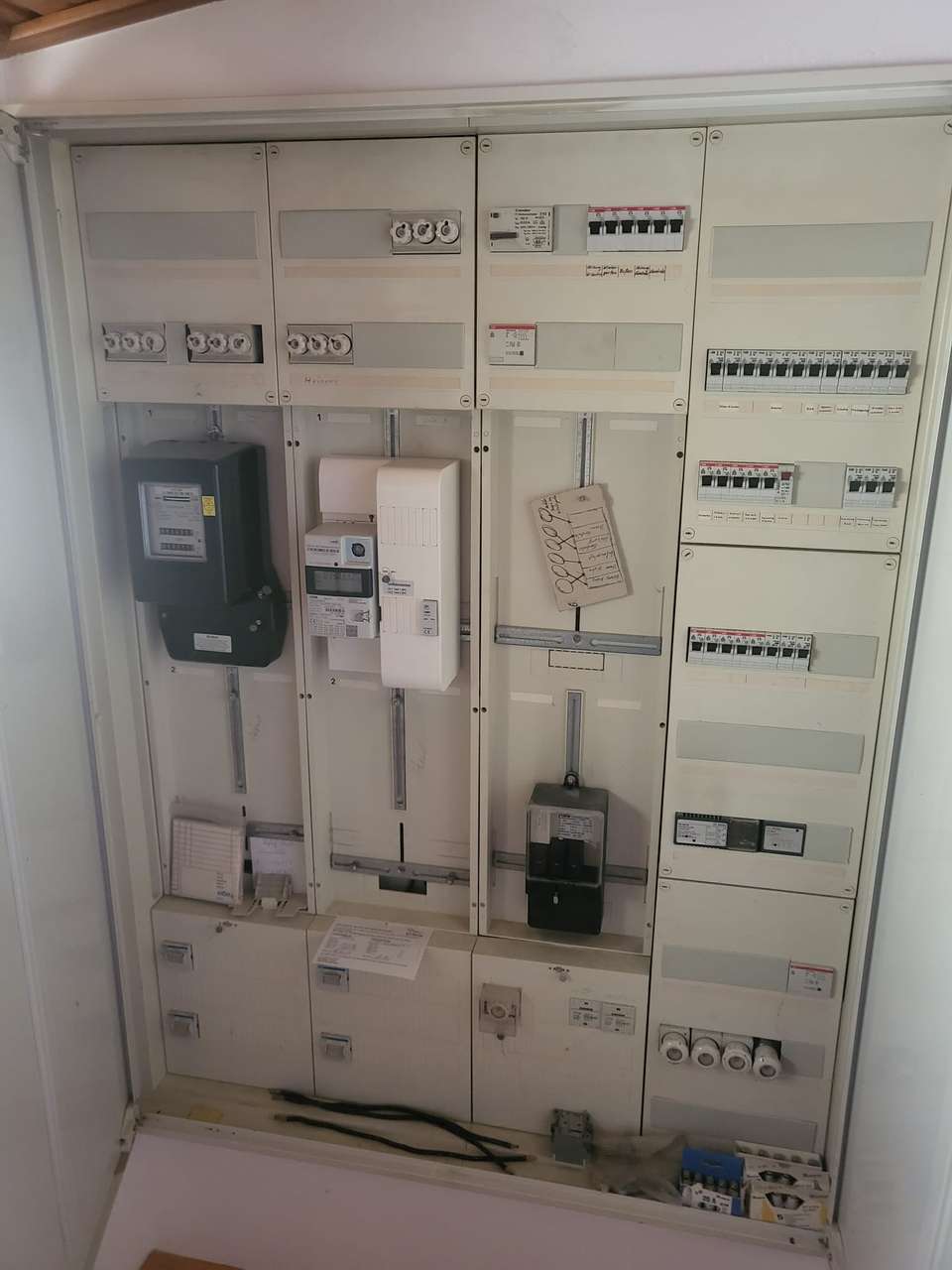 Provisionsfrei ! 1FWH mit ELW zum Preis einer Wohnung mit Garten und Terrasse!