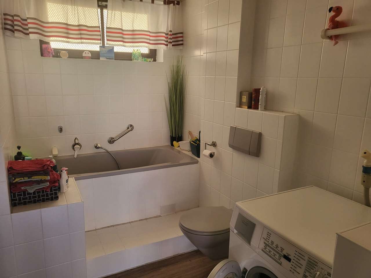 Provisionsfrei ! 1FWH mit ELW zum Preis einer Wohnung mit Garten und Terrasse!