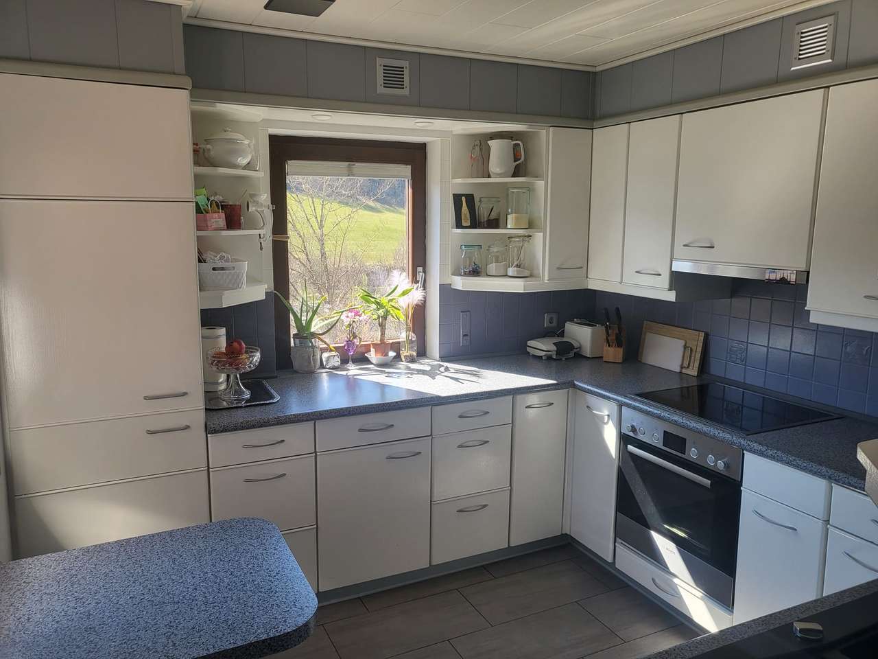 Provisionsfrei ! 1FWH mit ELW zum Preis einer Wohnung mit Garten und Terrasse!