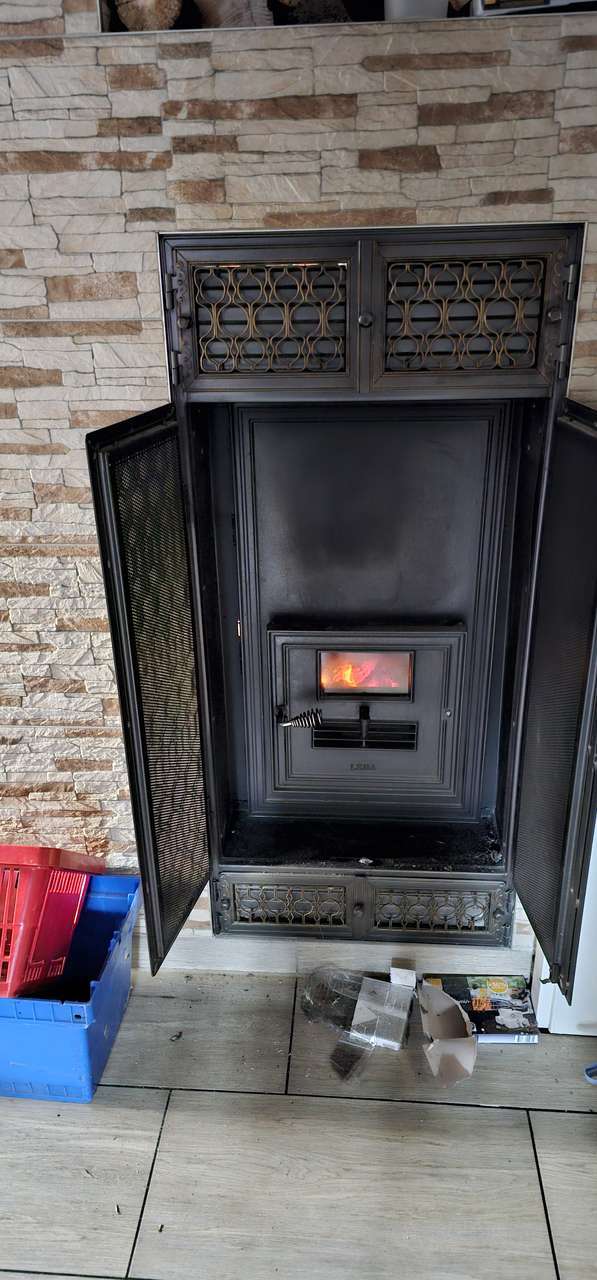 Provisionsfrei ! 1FWH mit ELW zum Preis einer Wohnung mit Garten und Terrasse!