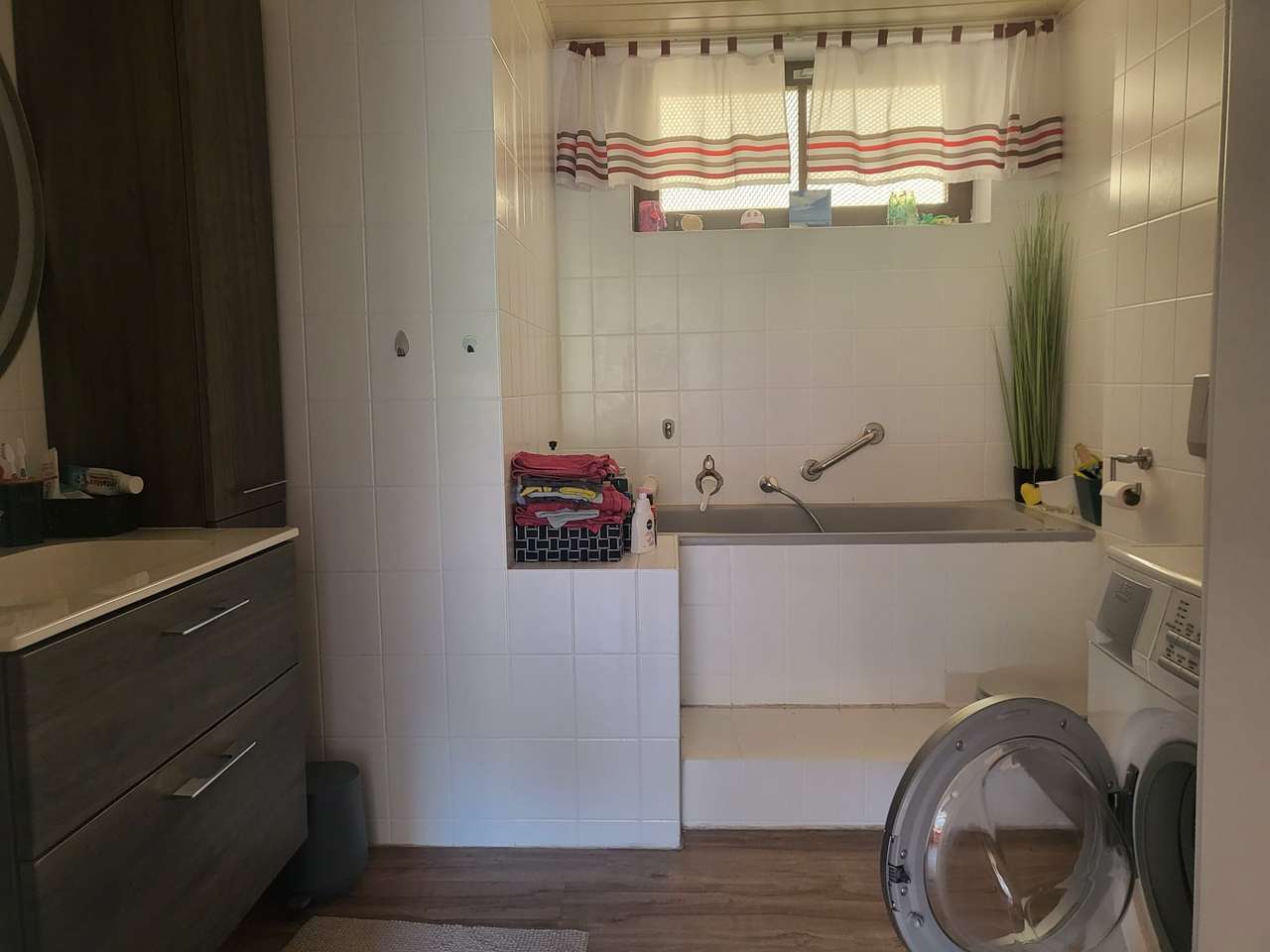 Provisionsfrei ! 1FWH mit ELW zum Preis einer Wohnung mit Garten und Terrasse!