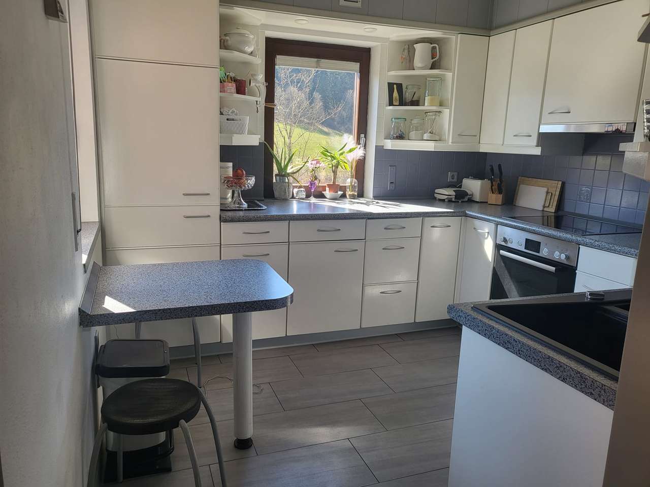 Provisionsfrei ! 1FWH mit ELW zum Preis einer Wohnung mit Garten und Terrasse!