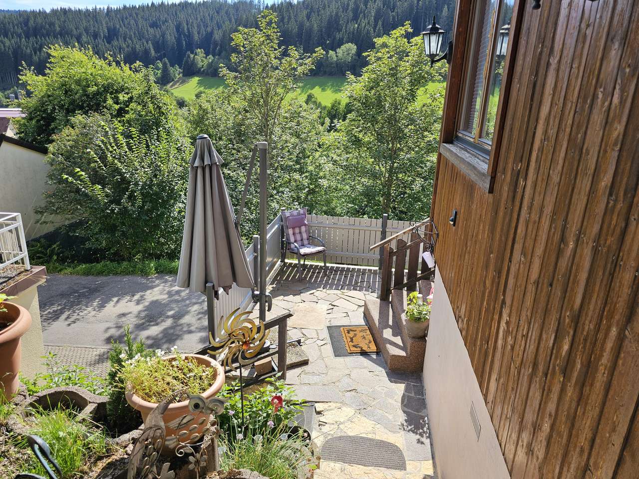 Provisionsfrei ! 1FWH mit ELW zum Preis einer Wohnung mit Garten und Terrasse!