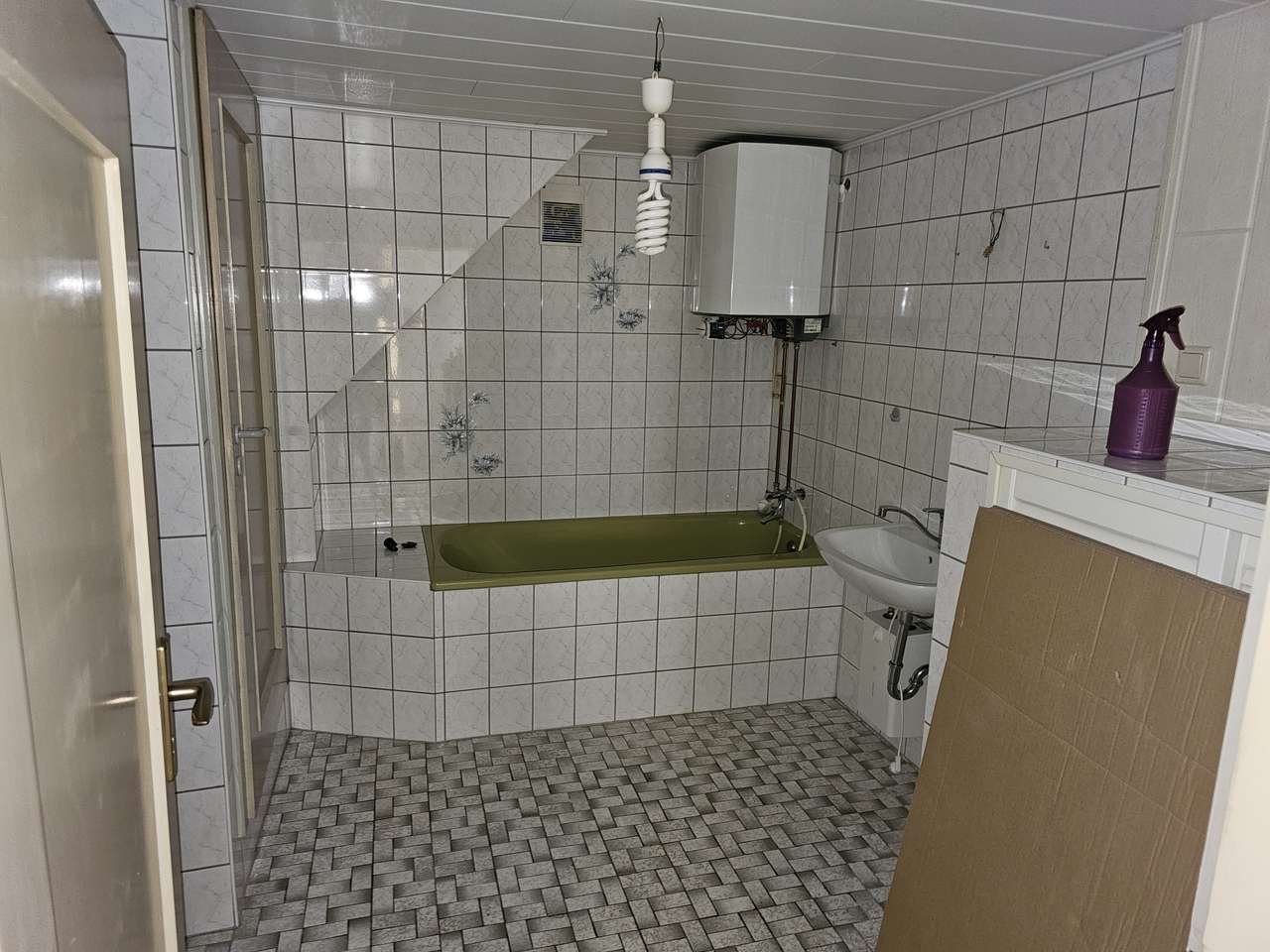 Badezimmer UG