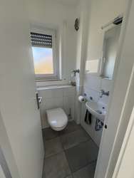 WC WC