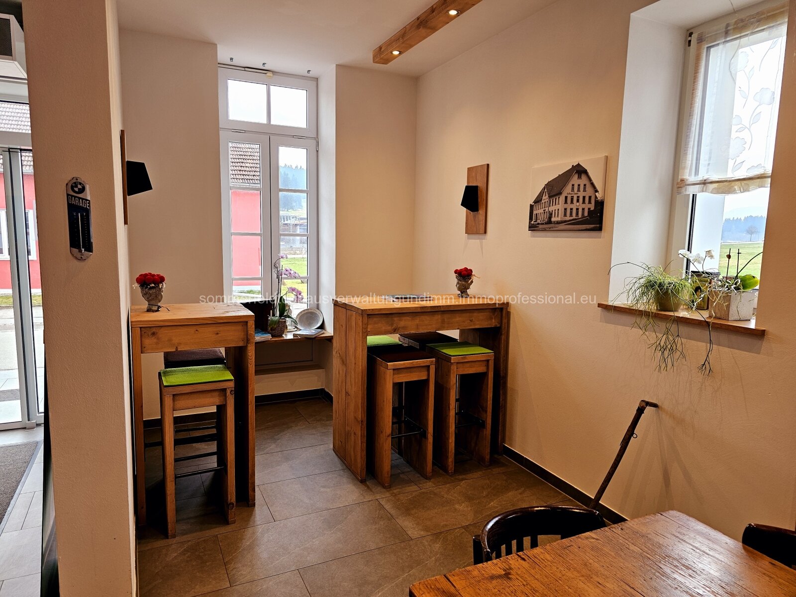 Cafe-Bistro Cafe-Bistro